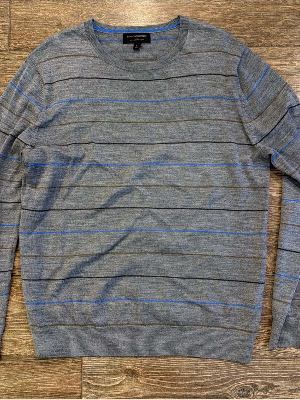 Banana Republic Gray Crewneck Sweater with Blue Stripe Accents